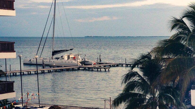 Porto Seguro traz história, cultura e praias paradisíacas