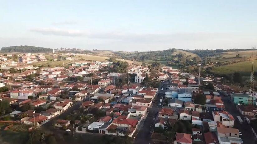 Pardinho, a 200 km de SP, produz dois dos melhores queijos do mundo