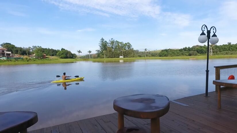 Rios como o Tietê e o Paranapanema são ideais para pesca e esportes aquáticos