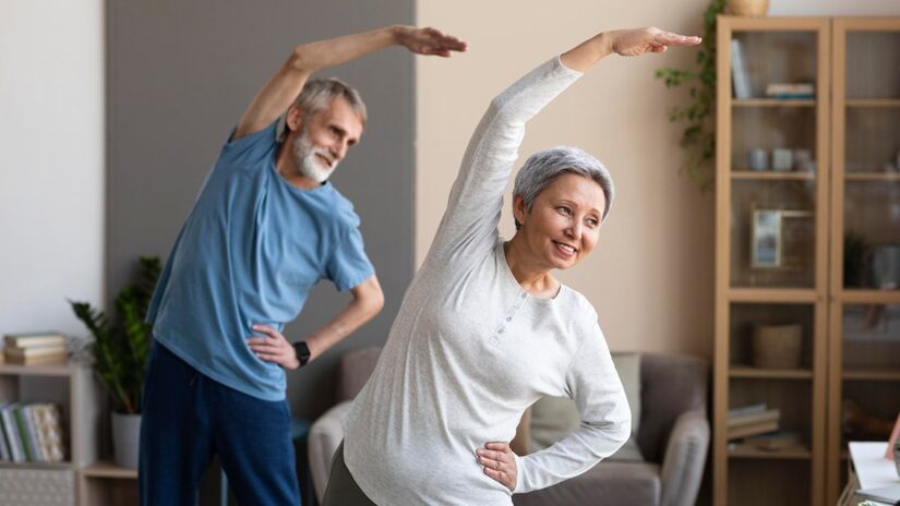 Fazer exercícios ajuda no cansaço saudável, fundamental para o sono