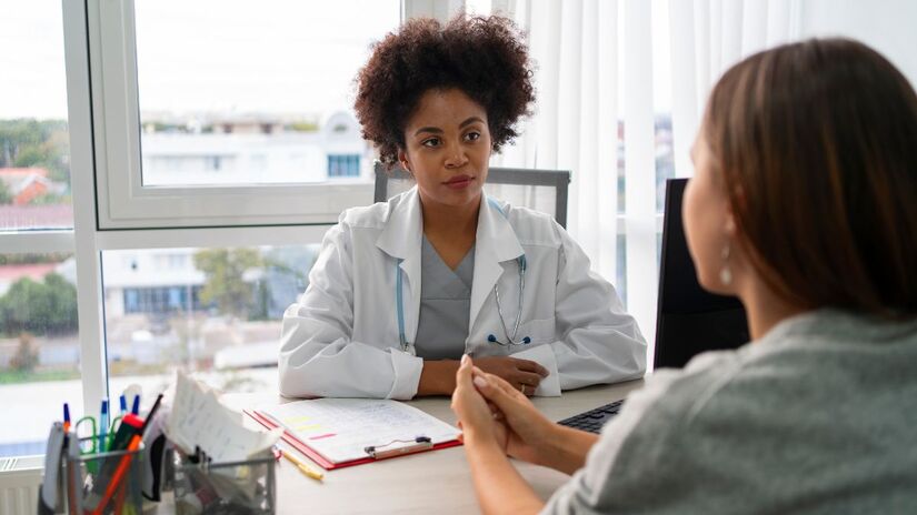 Sempre importante consultar um médico quanto a gravidade do seu caso (Imagens: Freepik) 