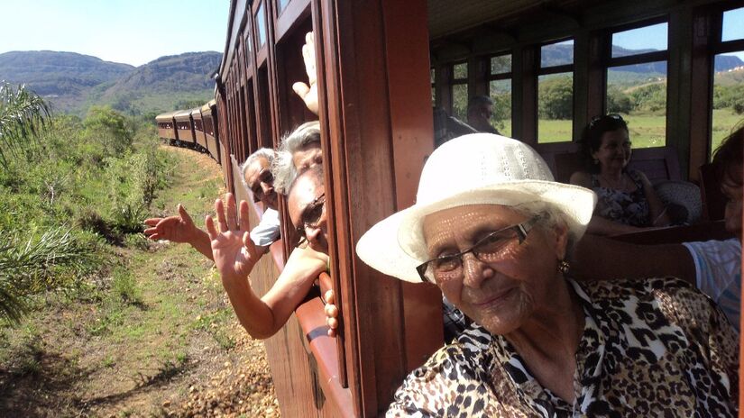 Viajar também é uma ótima maneira de se animar. Imagem: Domínio Público