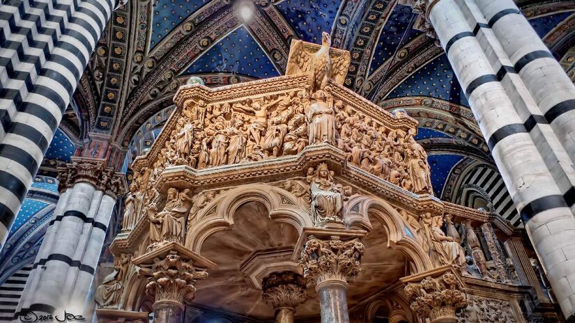 O interior da catedral é todo em mármore. Imagem: PxHere