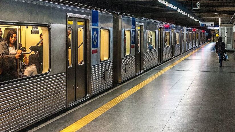 Metrô de São Paulo é o maior do Brasil. Imagem: Wilfredor/Wikimedia Commons