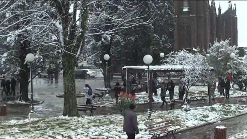 Praça da cidade de Vacaria (RS). Foto: Reprodução Youtube/Produtora Video3