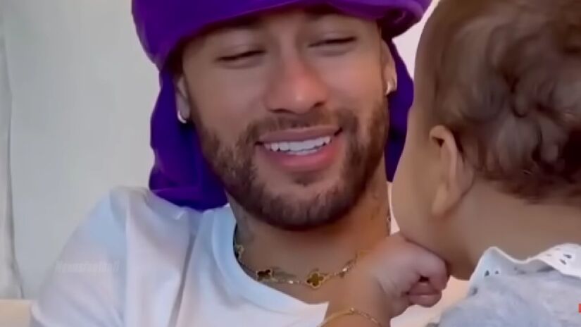 Neymar tem quatro filhos: Davi Lucca que é filho de Carol Dantas, Mavie e Mel são filhas de Bruna Biancardi, e Helena que é filha de Amanda Kimberlly (Foto: Reprodução Youtube)