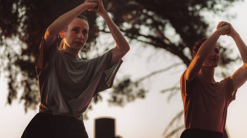 De forma itinerante, o Festival percorre desde grandes centros urbanos até pequenas localidades brasileiras, ocupando teatros e espaços públicos com uma programação plural e acessível. Foto: Carlos Aguilera