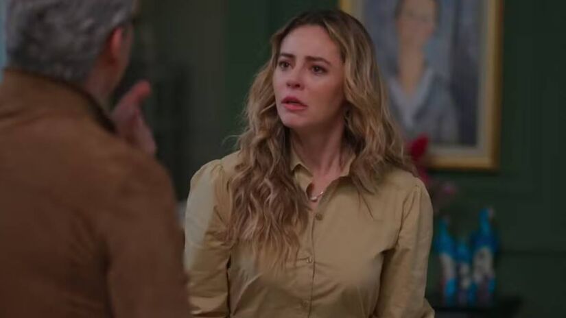 Briga começará porque Tiago revelará ao pai que pretende seguir uma carreira artística, assim como a mãe, e isso deixará o marido de Leila extremamente frustrado. Fotos: Reprodução/TV Globo