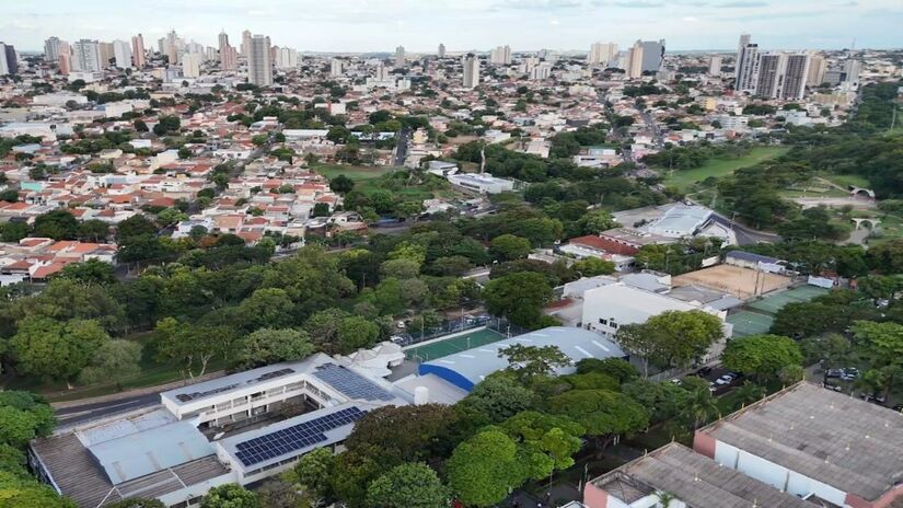 Com suas temperaturas quentes durante todo o ano, o lazer ao ar livre está sempre garantido 