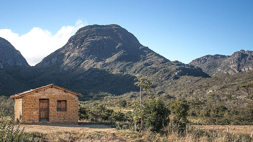 A cidade tem uma população pequena e com ritmo tranquilo. Segundo o Censo de 2022, a população total era de 20.086 habitantes - (Rafael Cristo Watanabe/Wikimedia Commons)