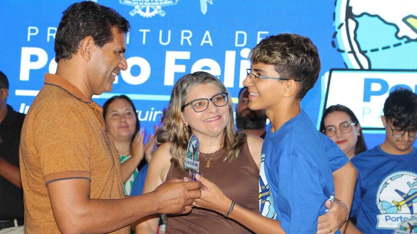 Os critérios de seleção para os estudantes consideraram a média das notas de 2024 e a frequência escolar, com cada ausência a impactar a pontuação final - DIVULGAÇÃO