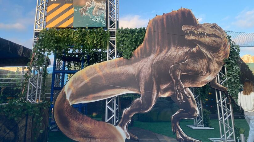 Cenários imersivos e réplicas hiper-realistas dos dinossauros - Lohe Duarte/Gazeta de São Paulo