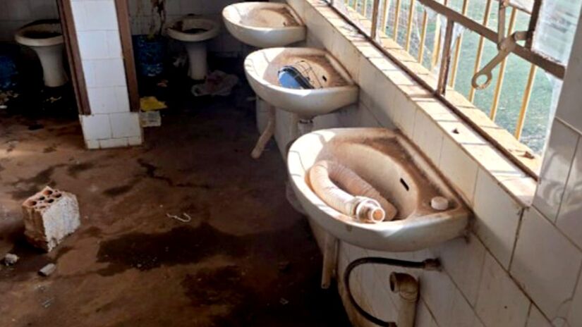 Além dos problemas estruturais, foram averiguadas irregularidades sanitárias |Reprodução/Instagram