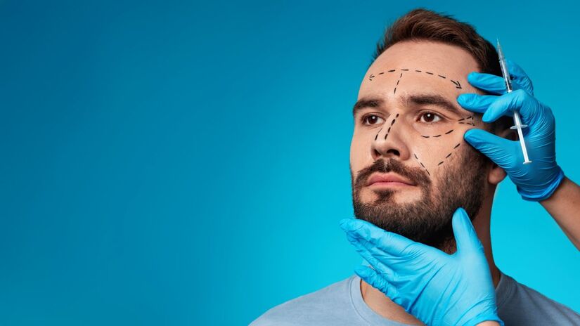 Ginecomastia, lipoaspiração e rinoplastia estão entre os procedimentos mais buscados