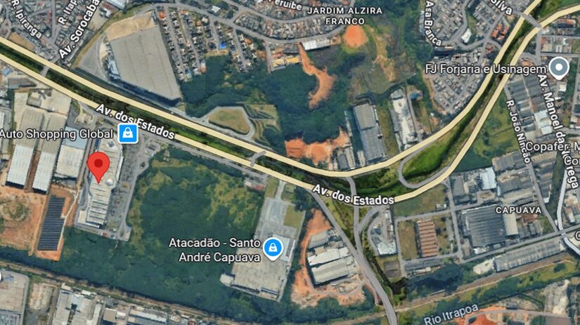 Imagem de terreno onde pátio deverá ser instalado/Reprodução/Google Street View