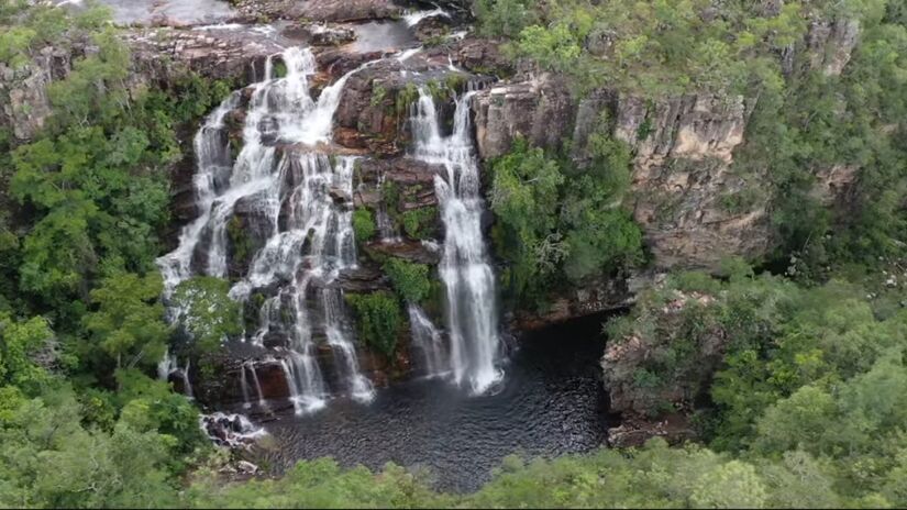 Natureza exuberante que impressiona tanto pela beleza quanto pela riqueza ecológica da região