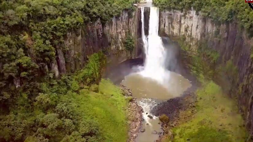 Trilhas, cânions e cachoeiras revelam um lado pouco explorado do norte de Minas