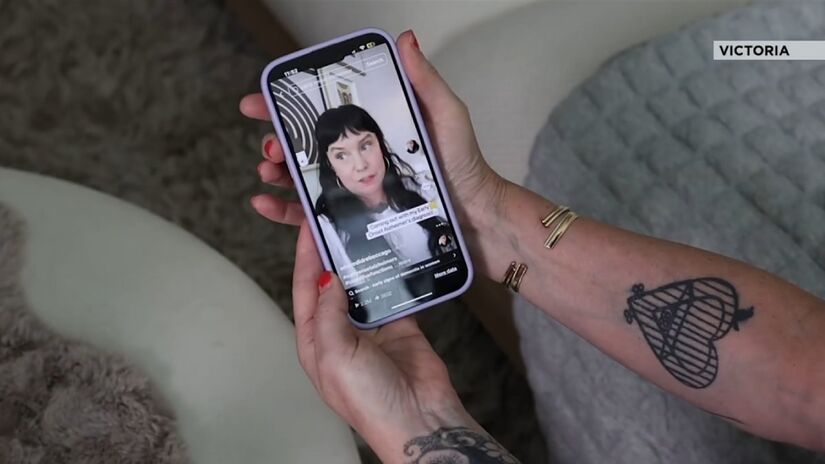 Rebecca compartilha nas redes sociais sua vida com a doença