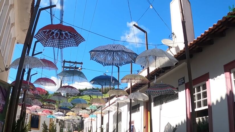 Os produtos artesanais dessas fazendas carregam o sabor e a história da terra e de seus moradores