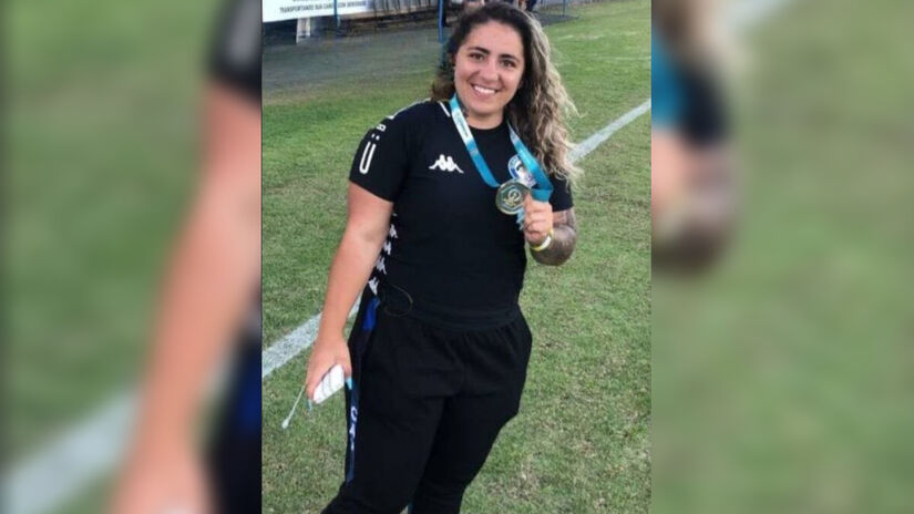 Eweline exibia com orgulho medalhas de competições em suas redes sociais | Reprodução/Redes sociais 