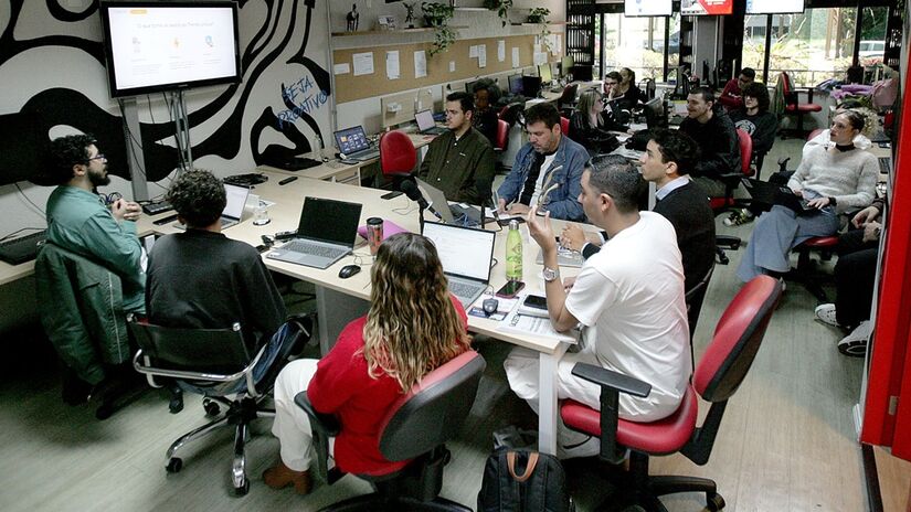 O NotebookLM é uma ferramenta de pesquisa e anotações online criada pelo Google Labs que utiliza inteligência artificial/Thiago Neme/Gazeta de S. Paulo