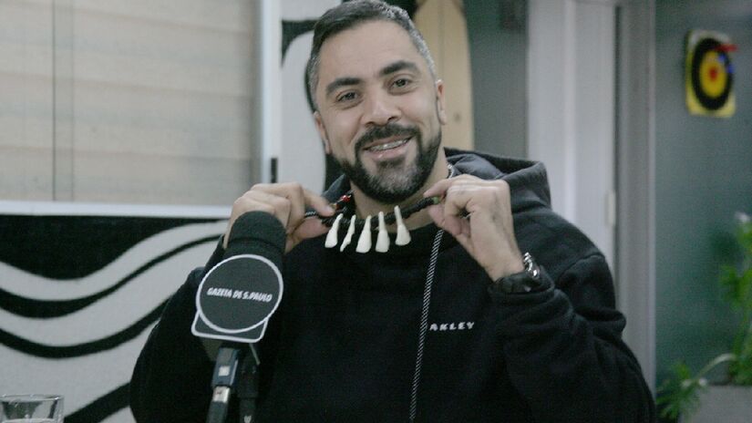 Chamado de Rafael Vieira, ele contou que o apelido surgiu graças a uma ex-namorada, que após descobrir infidelidades do homem o batizou de "Jukanalha". Além disso, integrante de uma banda de reggae, contou que tinha outros apelidos como "Jukannabis" e "Jukabrito - (Thiago Neme/Gazeta de S.Paulo)