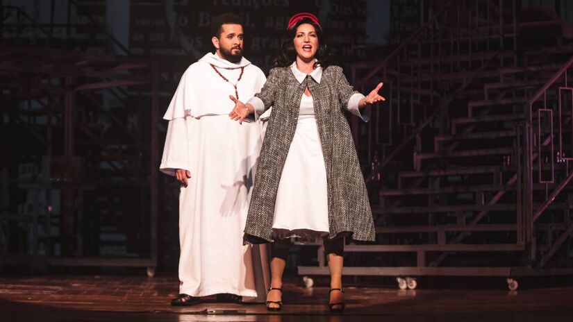 Ópera celebra riqueza da cultura brasileira e mergulha nos dilemas éticos, sociais e religiosos de uma época marcada por contradições.