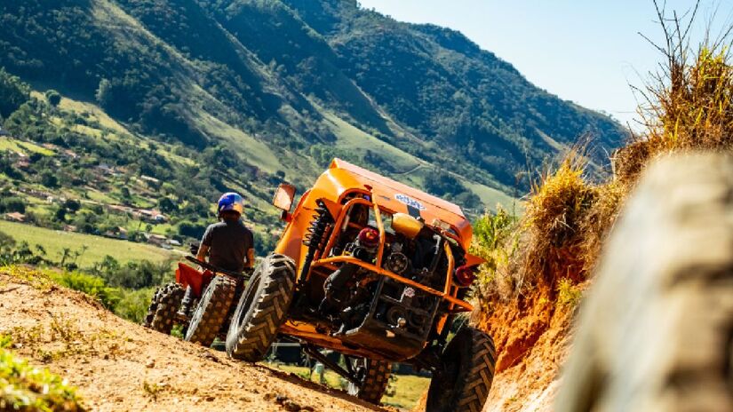 Com mais de 1.300 km de trilhas e estradas para ciclismo e veículos off-road, Socorro também é referência para os amantes do motociclismo.