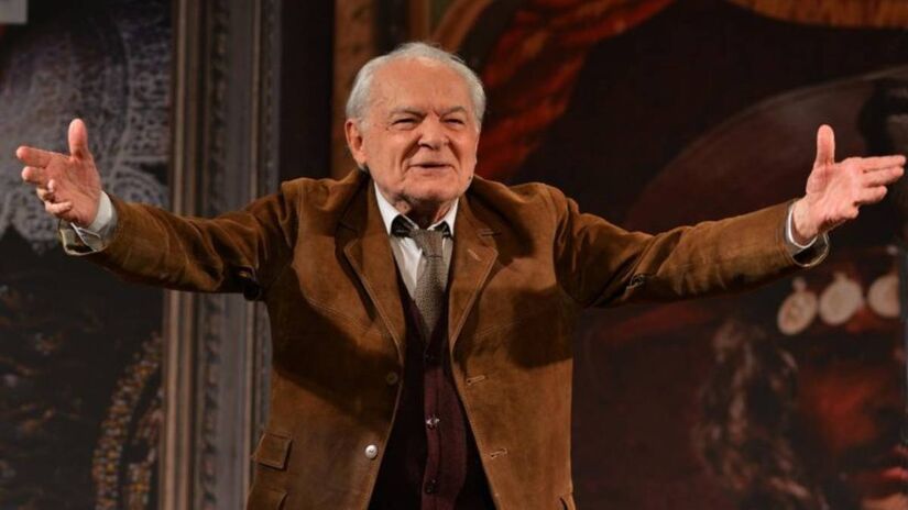 Em 'Não me Entrego, Não', dirigido por Flávio Marinho, Othon Bastos percorre histórias divertidas e dramáticas de sua vida pessoal e profissional. 