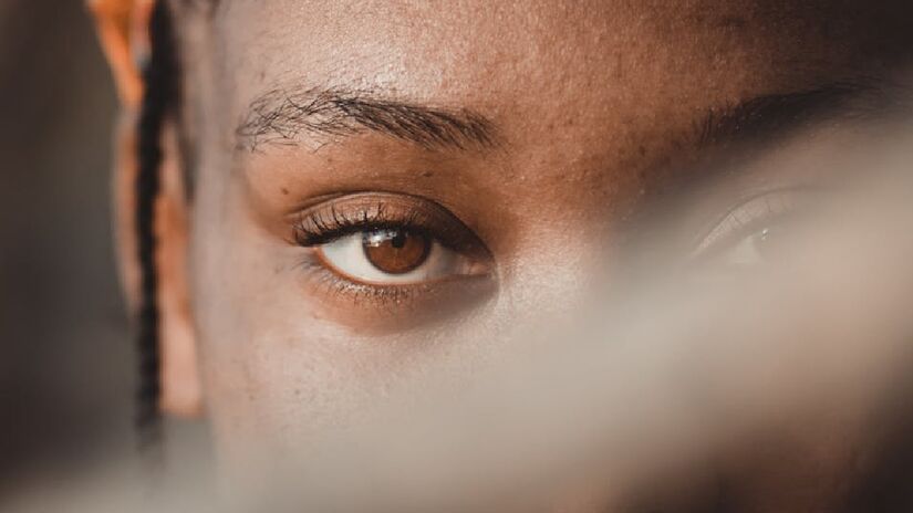 A cor mais comum para os olhos, o marrom (ou castanho) ficou em último lugar, sendo escolhida por 5,9% - (Aviz Media/Pexels)