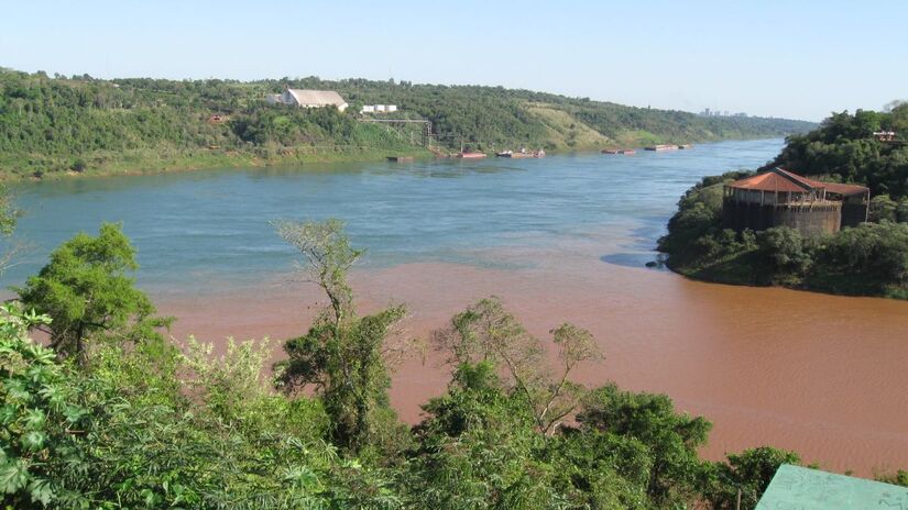 O Rio Parana é o segundo maior rio da América do Sul e um dos principais eixos hidrográficos do continente.Foto: Wikimedia Commons