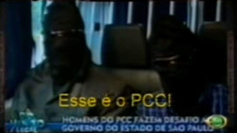 "Domingo Legal" forjou entrevista com supostos membros do PCC. 

Fotos: Reprodução/YouTube. 