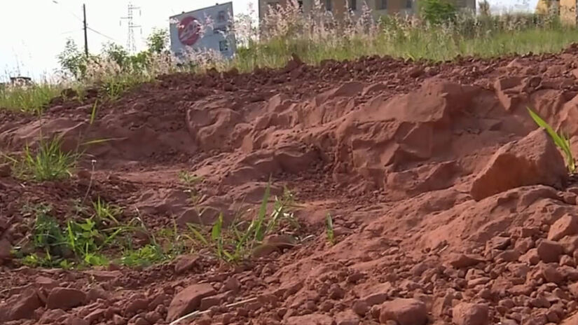 Em 2022 um pesquisador também encontrou ovos de dinossauro no interior de São paulo. Foto: reprodução/youtube