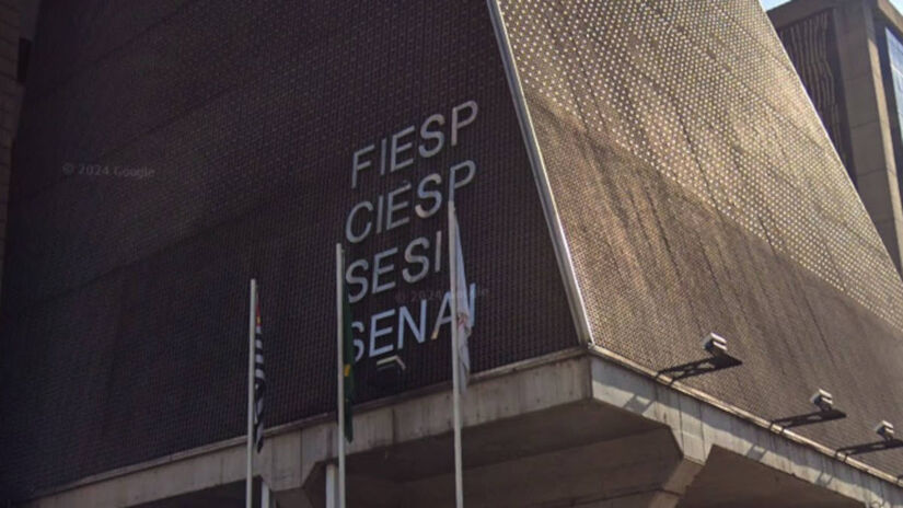 6 -Associação com instituições de grande poder econômico  o fato de abrigar a Fiesp, Ciesp e Sesi, que reúnem empresários e líderes influentes, segundo o site, pode ser interpretado como reforço da narrativa de poder oculto. 