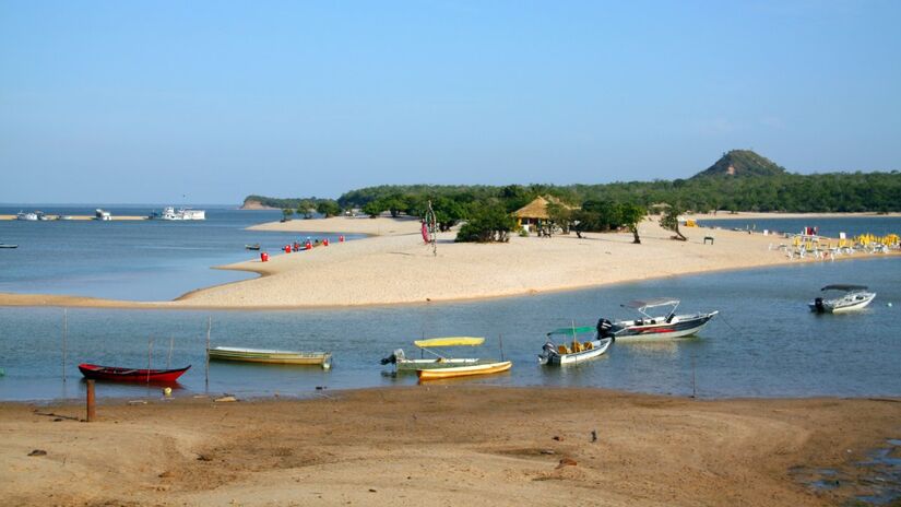 Deixando Noronha para trás, a beleza autêntica de Alter do Chão conquista o Brasil e o mundo.