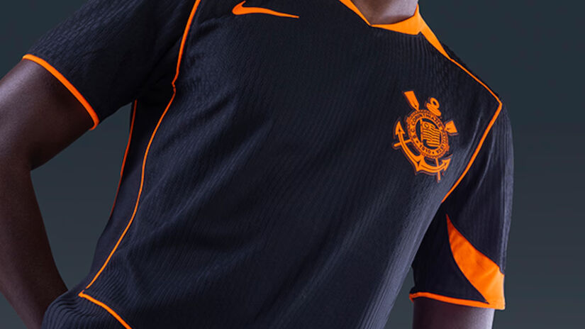 O Corinthians estreará o novo terceiro uniforme da temporada no duelo contra o Flamengo/Divulgação/Nike