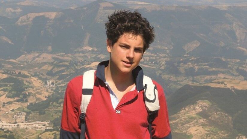 Carlos Acutis foi um adolescente católico que morreu de leucemia aos 15 anos/Divulgação/Vaticano