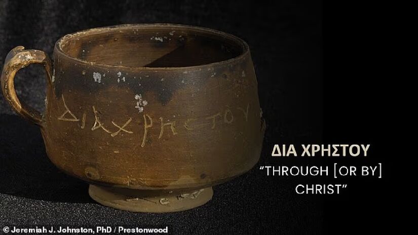 Copo foi encontrado perto da cidade submersa onde ficaria o Palácio de Cleópatra. Imagem: Jeremiah J. Johnston/Prestonwood