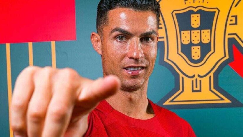 Maior rival de Messi, Cristiano Ronaldo é o segundo mais vencedor, com cinco conquistas, sendo uma pelo Manchester United e quatro pelo Real Madrid - (Reprodução/Instagram)