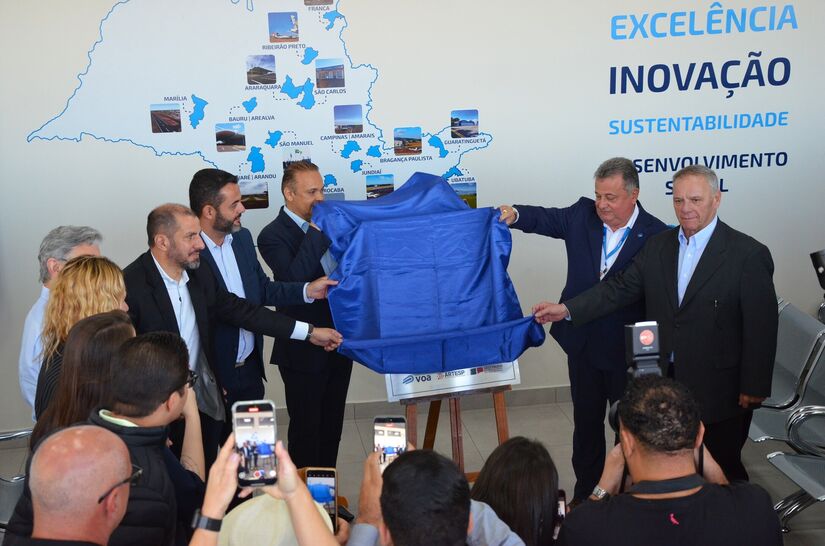 Área foi inaugurado na última semana pela concessionária responsável pela administração do espaço, a Rede Voa; autoridades locais também participaram. 