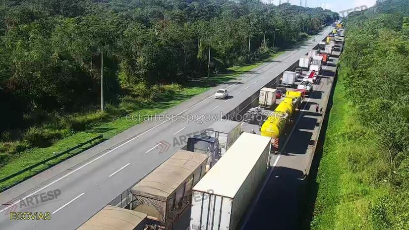 Interligações Planalto e Baixada estão congestionadas devido ao reflexo do acidente no sentido Litoral - Divulgação/ARTESP