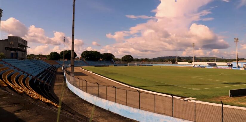 O estádio municipal Antônio Dias, vulgo navegantão é onde o independente de Tucuruí manda seu jogos - Reprodução: YouTube
