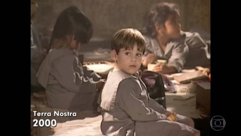 Francesquinho, filho de Matteo e Giuliana, só será encontrado pelos pais no último capítulo da novela 'Terra Nostra'. Fotos: Reprodução/TV Globo
