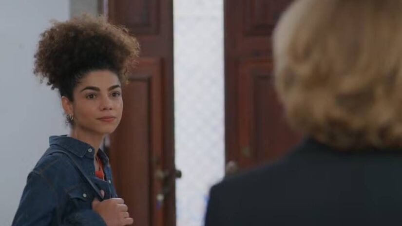 'Mãe! Deixa eu te apresentar uma amiga lá do AA', dirá Heleninha, empolgada, e continuará: 'Essa é a Ana Clara.'