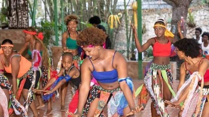 Festival Integração Cultural dos Povos da América Latina e Caribe ocupa o Largo do Arouche.