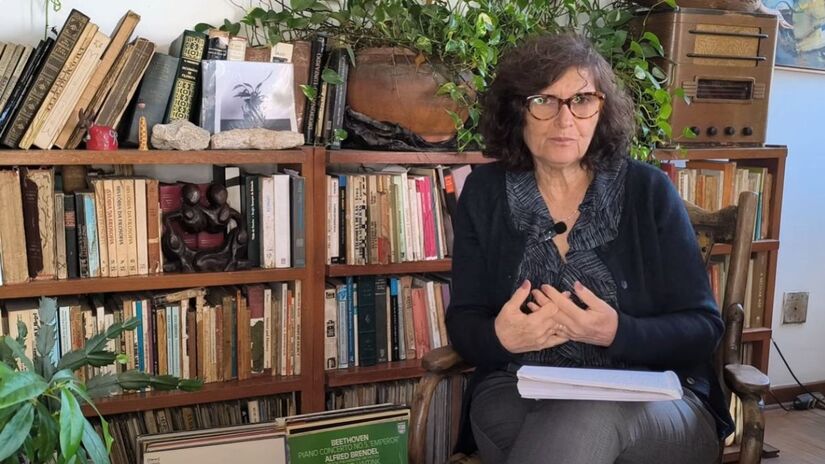 Professora da USP criou o canal "Papo de Família" para democratizar estudos sobre o tema (Foto: Reprodução/YouTube)