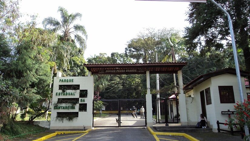 Parque Estadual da Cantareira é uma Unidade de Conservação de Proteção Integral paulista que abrange parte da Serra da Cantareira. Criado em 1963, o espaço possui uma área de 7.916,52 hectares, dividido em quatro núcleos - (Eleessepe/Wikimedia Commons)