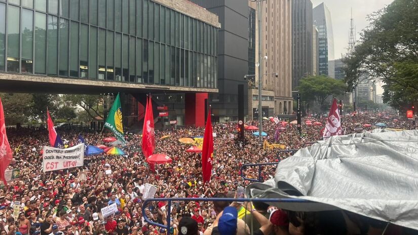 Ato na avenida Paulista, em São Paulo, se concentrou na frente do Masp/Bruno Hoffmann