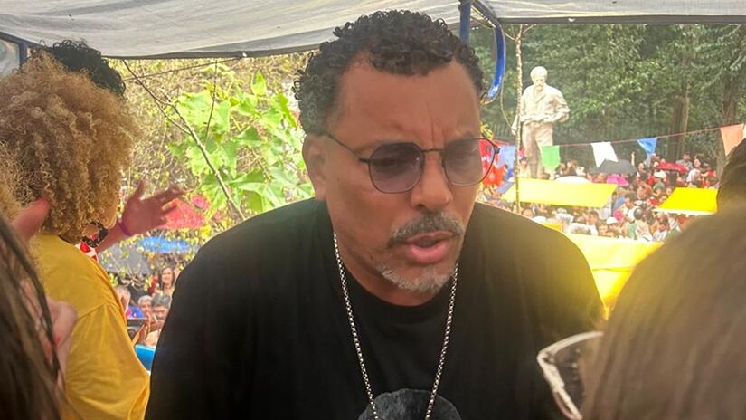 Dexter se apresentou durante manifestação/Bruno Hoffmann
