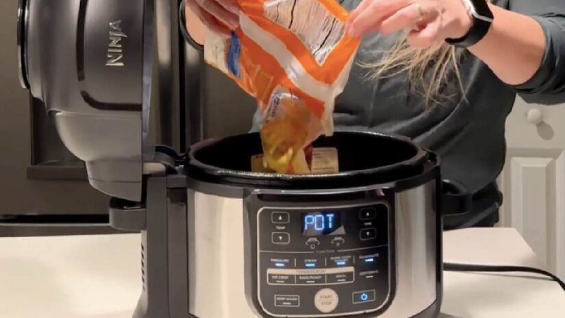 O Ninja Foodi PossibleCooker se posiciona como a principal inovação, relegando a fritadeira de ar quente a uma tecnologia ultrapassada já em 2025.